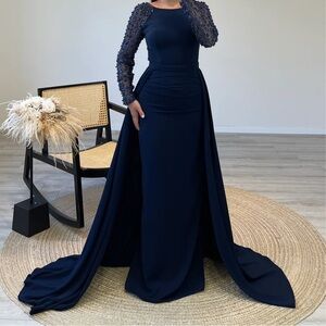 Selling a evening gown